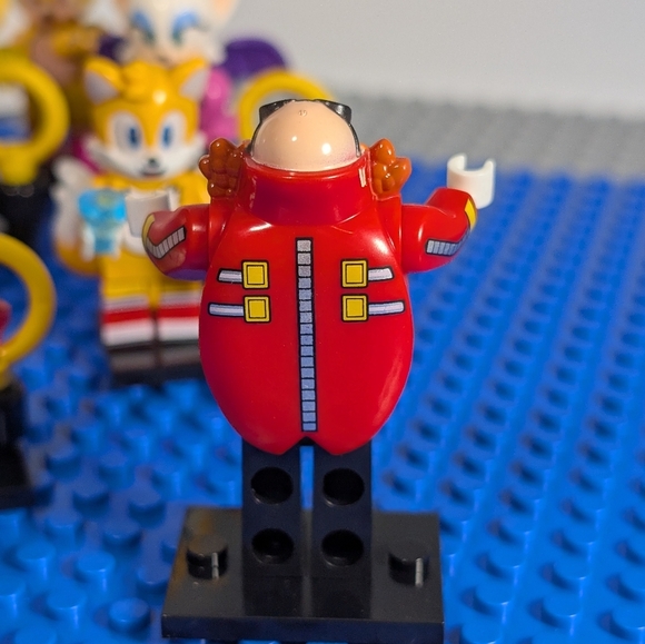 8 MINIFIGURES- Sonic the Hedgehog with Accessories - Sega- Lego Compatible - Picture 10 of 10